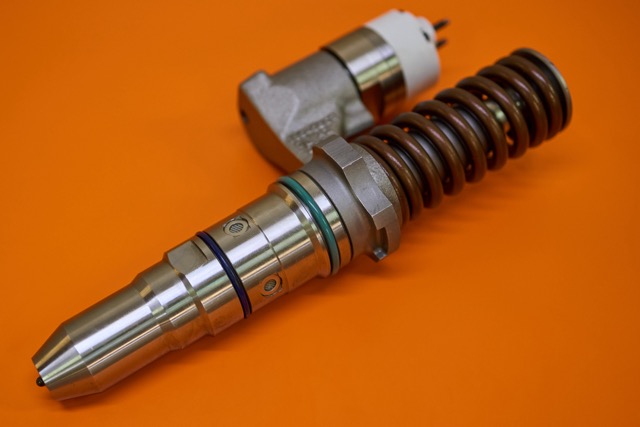 3920208 - Fuel Injector fits CATERPILLAR | Price: $550.00 Stock ...