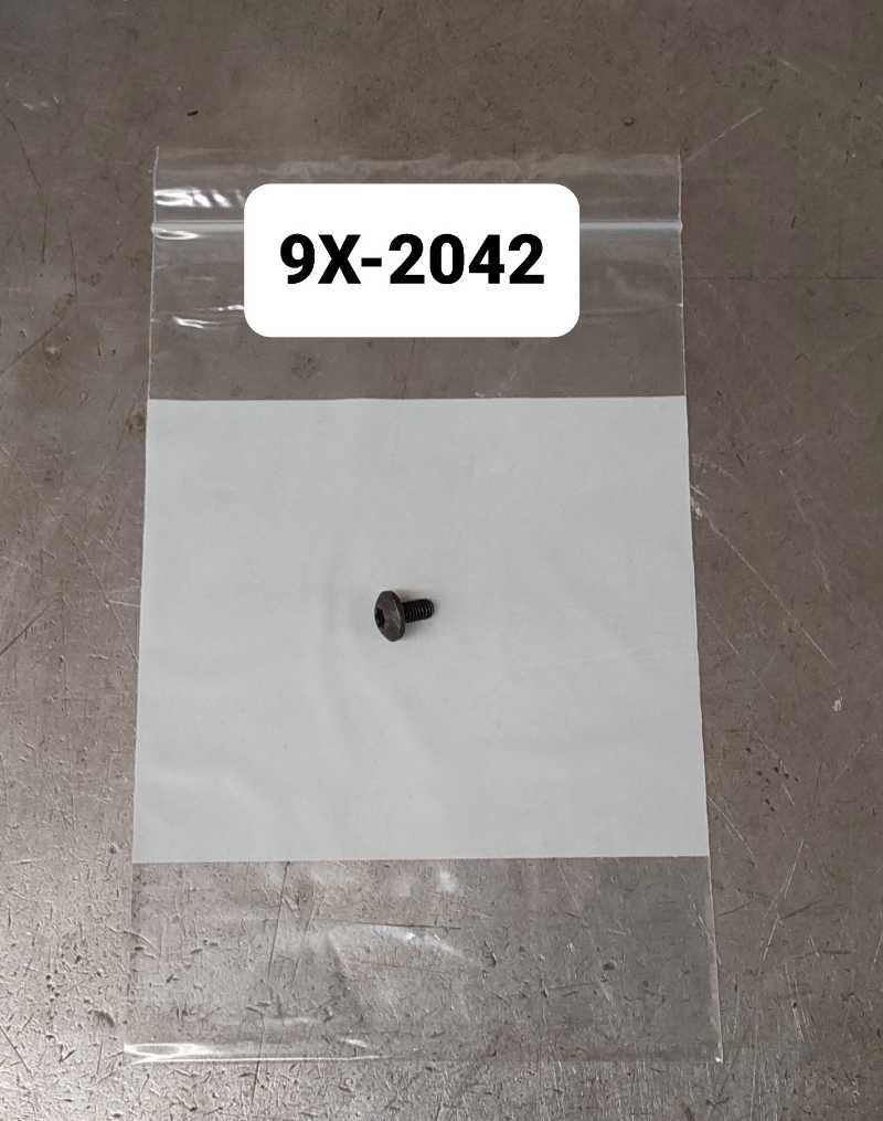 9X2042 - SCREW fits CATERPILLAR | Price: $0.23 Stock: Texas