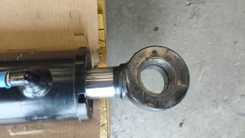 2107082 - CYL GP-012 fits CATERPILLAR | Price: $3,047 Stock: Indiana