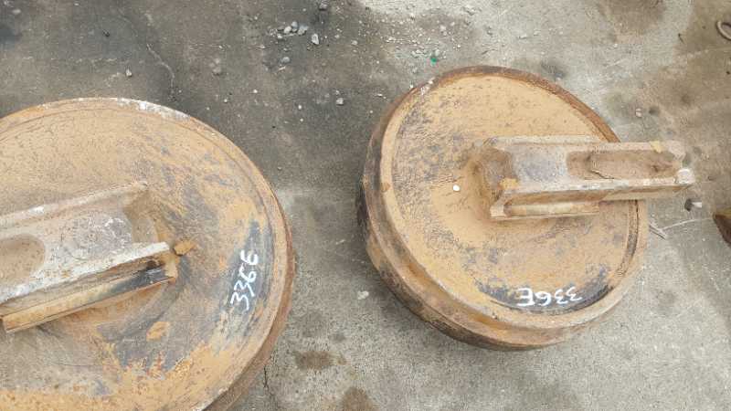136-2422 - Idler Grp 330-L fits CATERPILLAR | Price: $1,672 Stock: Kentucky